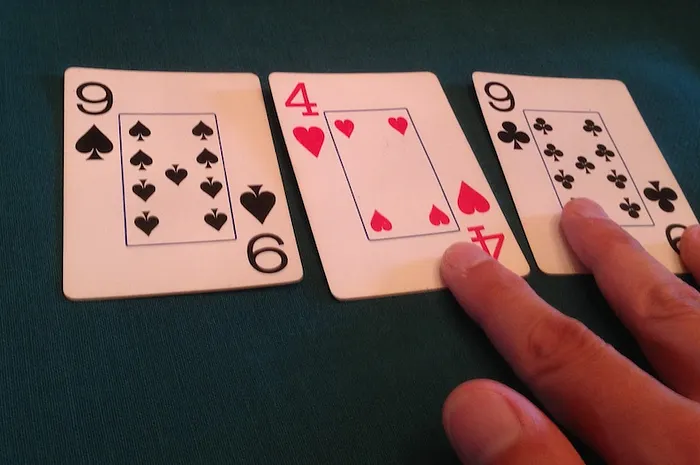 When a Pair Falls on the Flop: Bluff or Control the Pot?