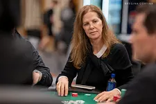 Bracelet Winners Advance in Second Seniors Starting Flight