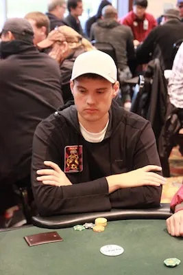 One Mediocre Pair -- Show it Down or Try a Bluff? 101