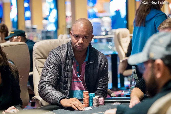 Phil Ivey playing at King's Resort