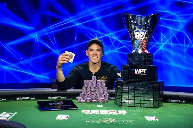 Alex Foxen campeão do WPT Five Diamond World Poker Classic