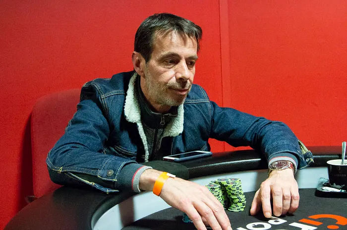 Carnival Festival : Gilles Huet en mode Poulidor sur le Seconde Chance 0001