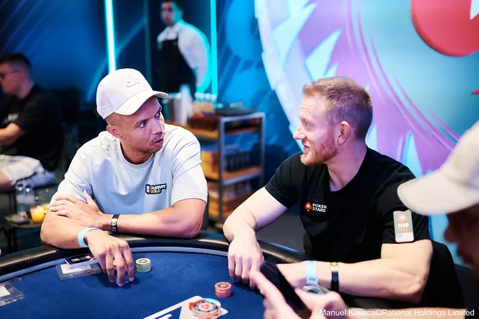 Koon chats with Phil Ivey during the EPT Barcelona Super High Roller