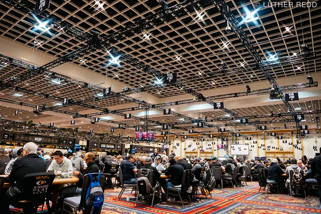 Event #31: $800 No-Limit Hold’em Deepstack