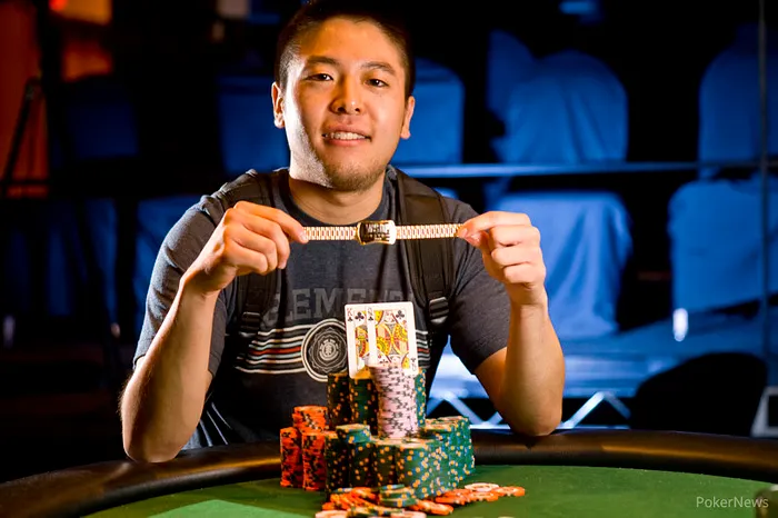 WSOP 2013 Dia 40: Três Braceletes São Entregues; 15 Brasileiros Avançam no Main Event 101