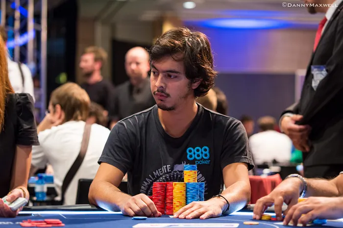 Nicolau Villa-Lobos 43º no France Poker Tour (€3,300); Mesa Final Formada 0001