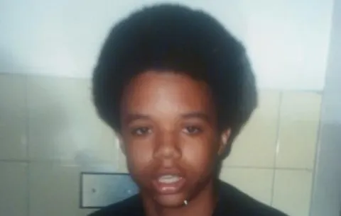 Brèves Poker : des histoires de coupe afro, de fisc, de duel et de calendrier