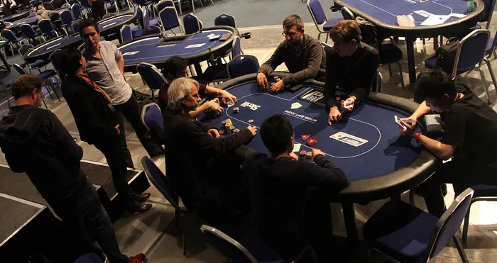 EPT Grand Final : Tapis_Volant sur le podium du Media Event, Ronaldo participe à la fête 102