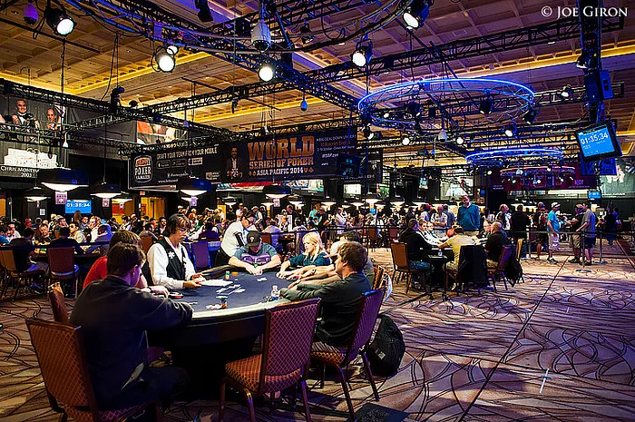 567 survivants sur le Jour 1A du Main Event WSOP, 16 Français qualifiés pour le Jour 2 0001