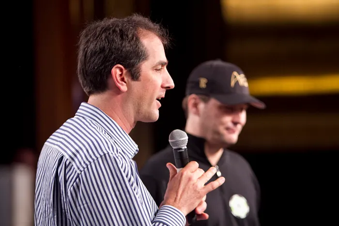 Phil Gordon - Phil Hellmuth