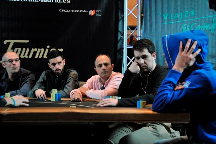 Alejandro Martínez lidera una LÑP que busca campeón 0001