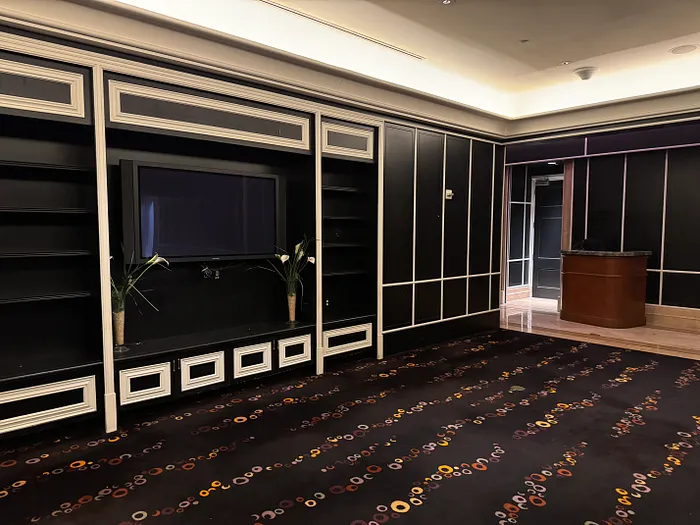 New Planet Hollywood Poker Room