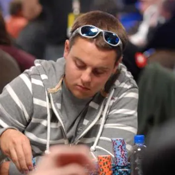 2008 WSOP $10,000 NLHE Championship Event, Day 2A: Brian Schaedlich Breaks 800,000 0001