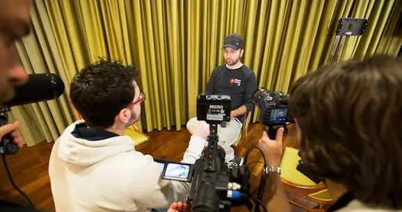 Crónicas de Negreanu: O Dossier Lederer 0001