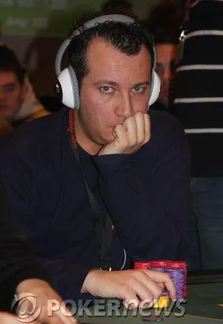 Tournoi EPT Copenhague 2009 - Day 1b: Benelli dépasse les 100.000 jetons 0001