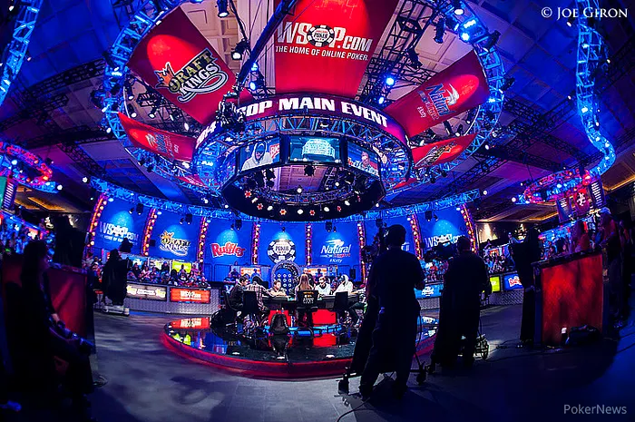 The 2014 World Series of Poker Main Event Final Table Begins Tonight! 0001