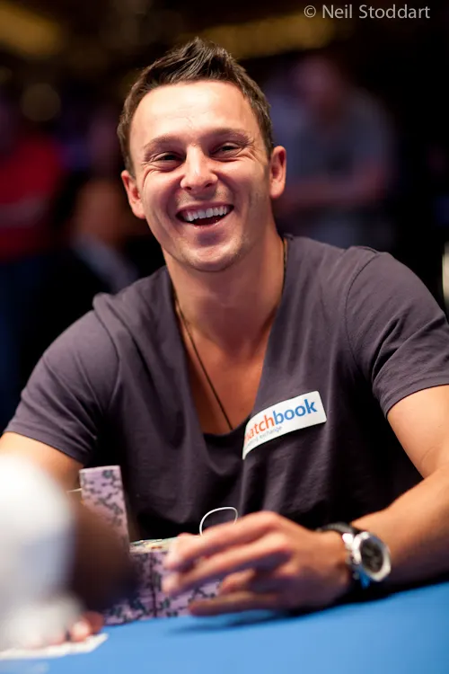 Sam Trickett raconte sa vie, ses craintes, Ivey, Antonius et sa Ferrari 102