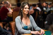 14 Tips to Become a Better Poker Player