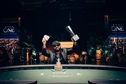 Alan do Nascimento supera mesa final de craques e conquista Main Event do BSOP ONE