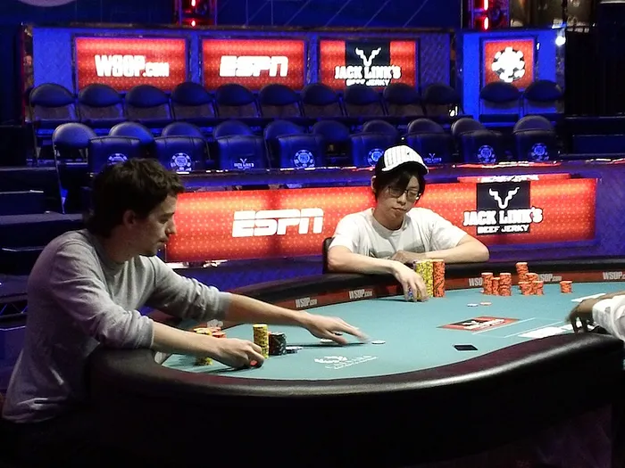 All Mucked Up: 2012 World Series of Poker Day 7 Live Blog 101
