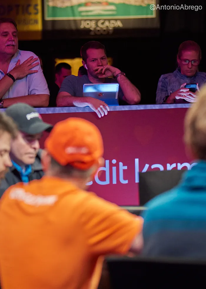 Jonathan Little railes David Einhorn