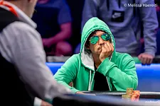 Upeshka "gomezhamburg" De Silva Leads as 71 Players Survive Day 1 of 2020 WSOP Main Event
