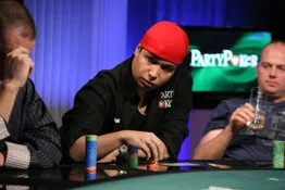 Felipe 'Mojave' Ramos arranca bem rumo à PartyPoker Premier League 0001