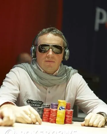 PokerStars.com EPT Londres - Jour 2 : Jean Montury talonne Tommy Vedes 0001