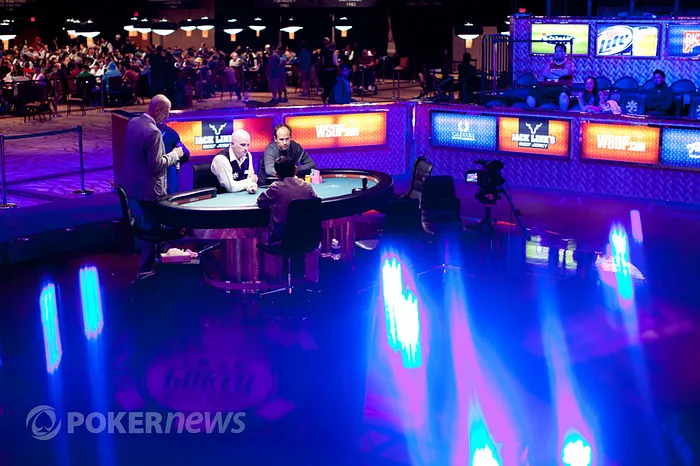 WSOP Week in Photos: Phil Ivey Gets Close (Twice), Phil Hellmuth Gets Twelve 102