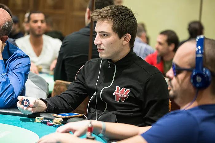 Guillaume Diaz chipleader du Little One For One Drop à 104 left, Ilan Boujenah dans le Top 5 0001