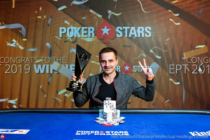 Mikalai Pobal vence EPT Prague Main Event 2019 