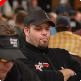 Main Event WSOP 2008 Jour 2B : 12 français qualifés, Peter Biebel leader 0001