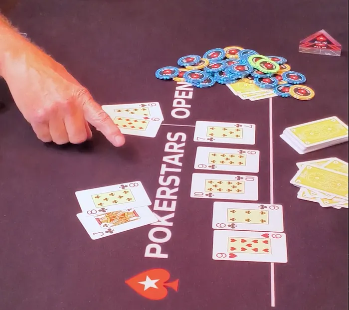 Straight Flush vs. Quads