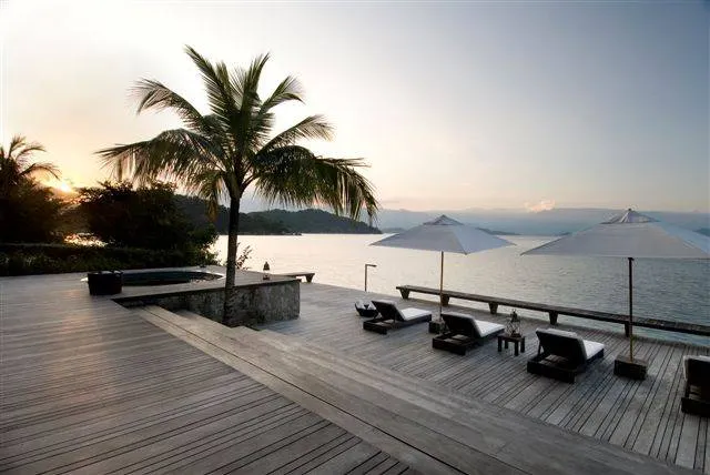 Ganhou a FT das WSOP ou o Euromilhões e Não sabe o Que Fazer ao Dinheiro? 106