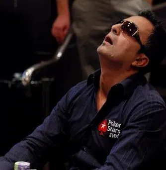 PokerNews Cup Main Event, Day 1a: Heath, Dale Top Opening Session 0001