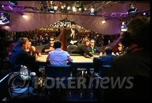 EPT Copenhague - Un Français : Nicolas Dervaux, en table finale! 0001