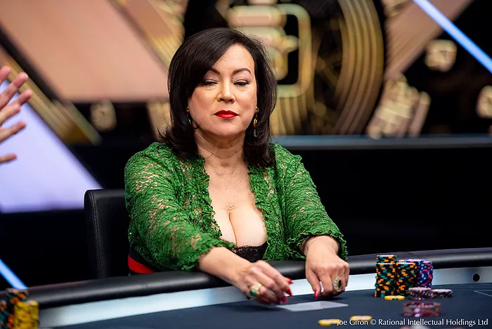 Jennifer Tilly