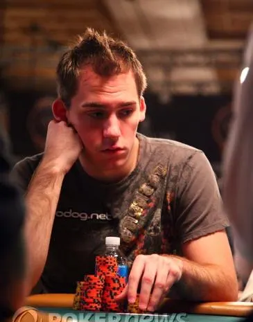 The Nightly Turbo: Team Bodog Down to Two, Gun Duel Over Poker Debt, and More 0001