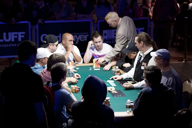 The start of the final table.