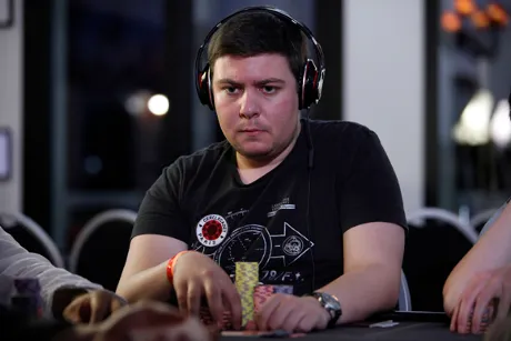 FPS Gujan Mestras Jour 1B : Guillaume Wilhelm chipleader au début du Jour 2