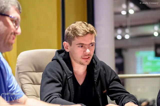 After a rough start, Fedor Holz is slowly chipping back up
