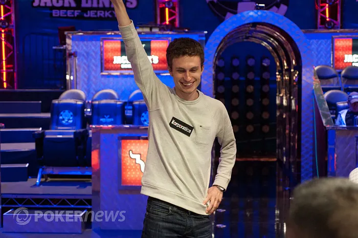 WSOP Jour 9 : Aubin Cazals remporte le premier bracelet français