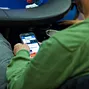 Barry Greenstein checking out the going ons from around the room on Pokernews