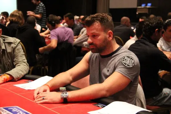 Aurélie Quelain et Alexandre Réard intègrent la Team Poker&Associés 0001