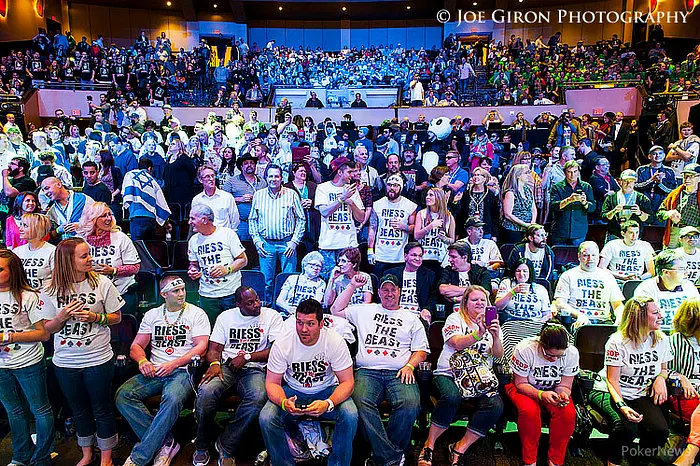 2013 World Series of Poker Main Event Final Table Photo Blog 105