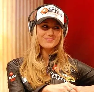 Women's Poker Spotlight: Vanessa Rousso Announces Florida-based Instructional Tour 0001