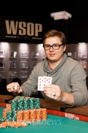 Video WSOP: Tomas Junek Vencedor com Kristy Arnett 0001