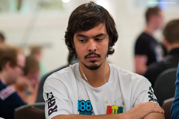 Nicolau Villa-Lobos entre os 52 Sobreviventes; Inglês Jack Salter Puxa Fila no France Poker Series 0001