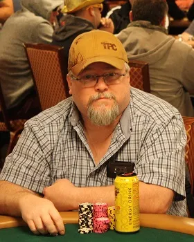 Faces in the Crowd: 'Big Show' and a Black Friday Refugee in The Colossus 103