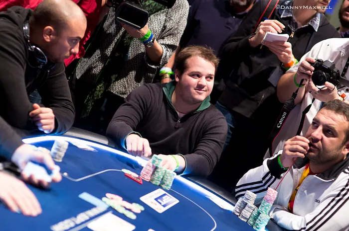 Luciano "Luciano S.H" Hollanda